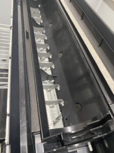 中古エアコン整備中風景