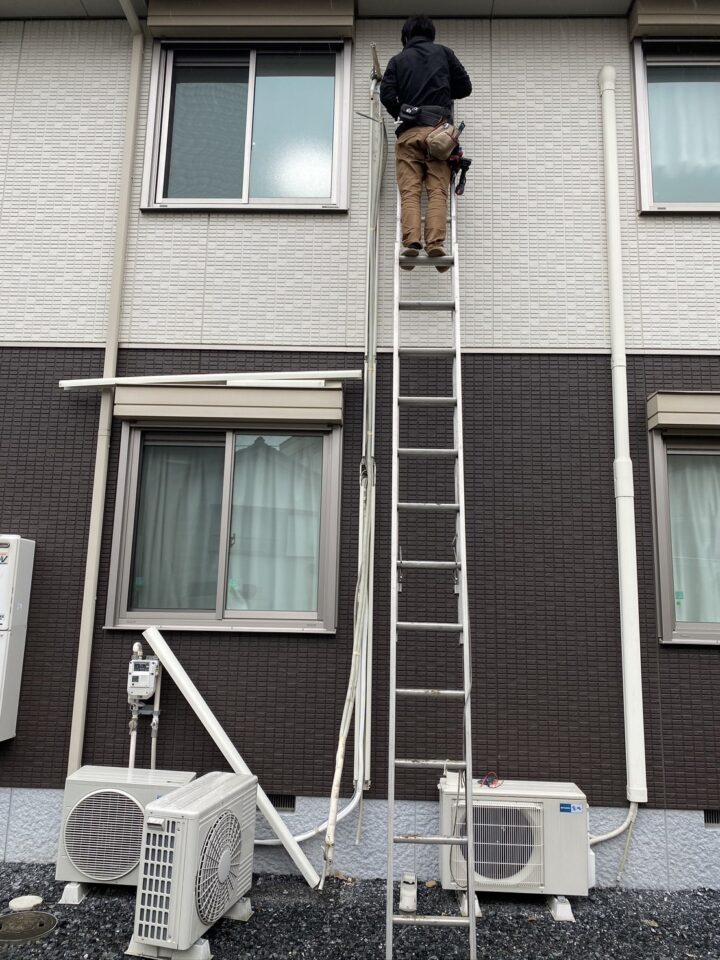 【施工事例】エアコン2階→1階室外機設置例 羽村市