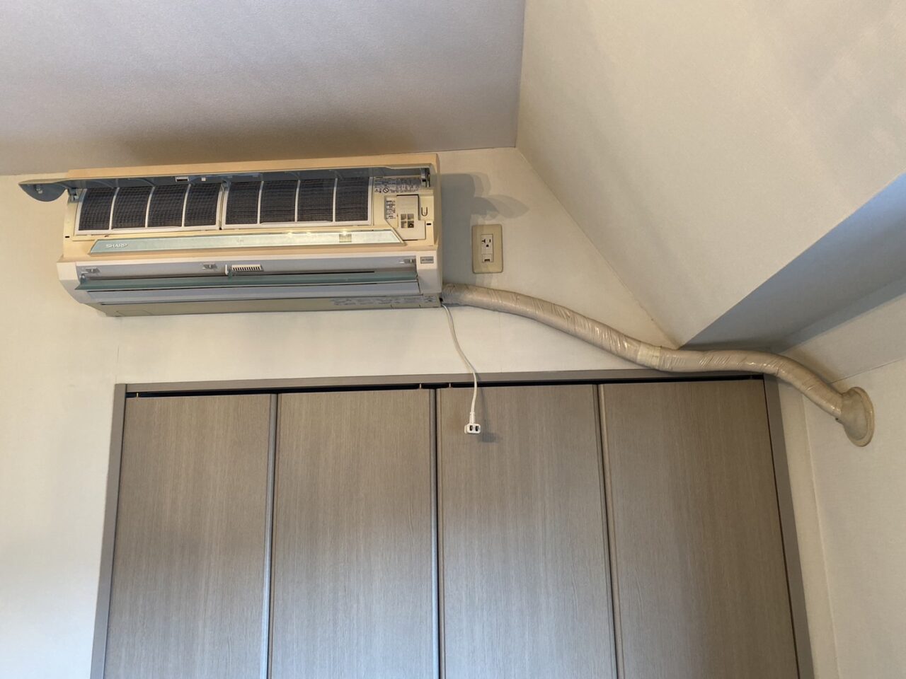 【施工事例】エアコン取付標準工事　武蔵村山市