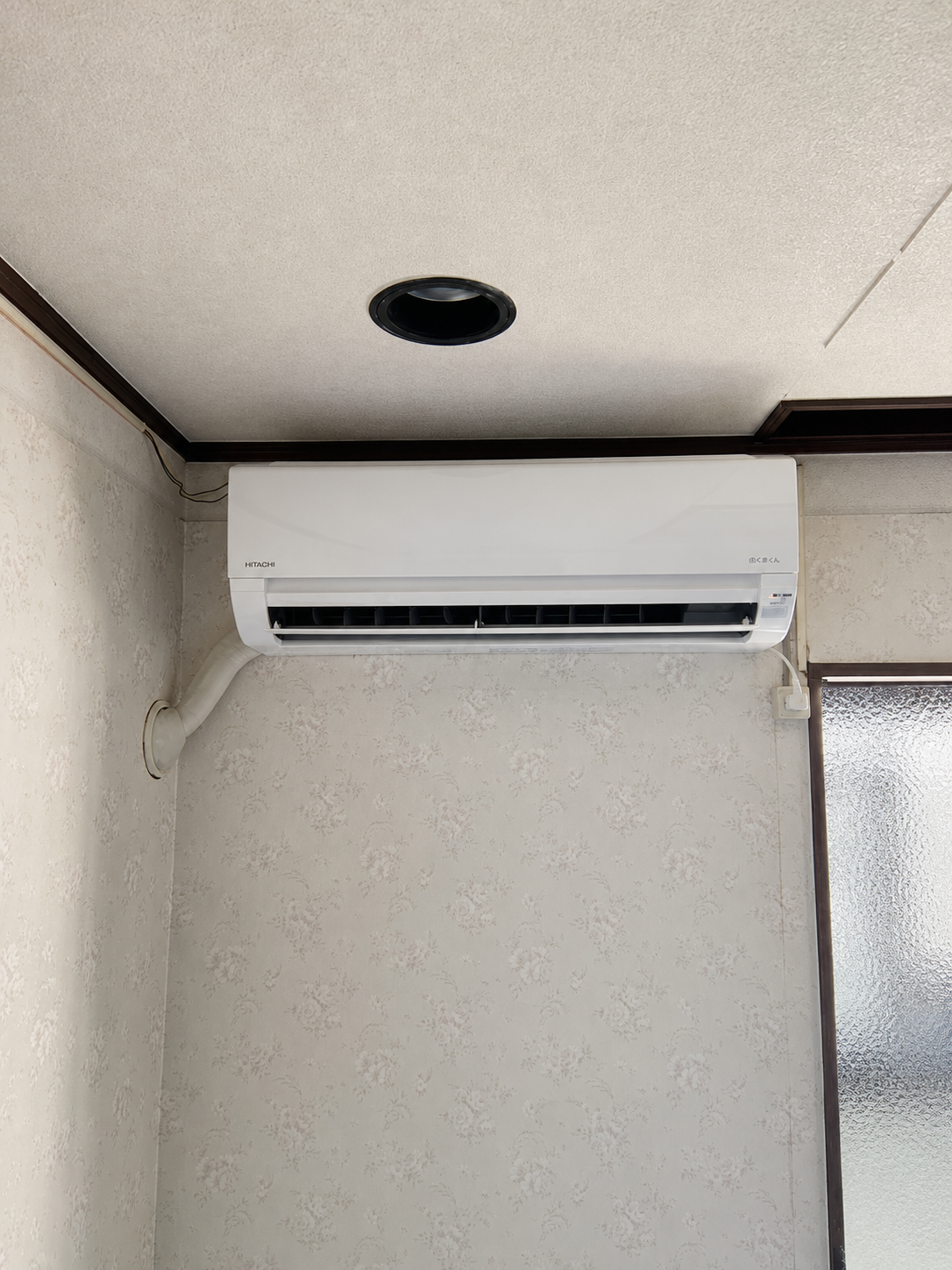 東京都杉並区 日立 白くまくん エアコン交換工事 室内機 施工後