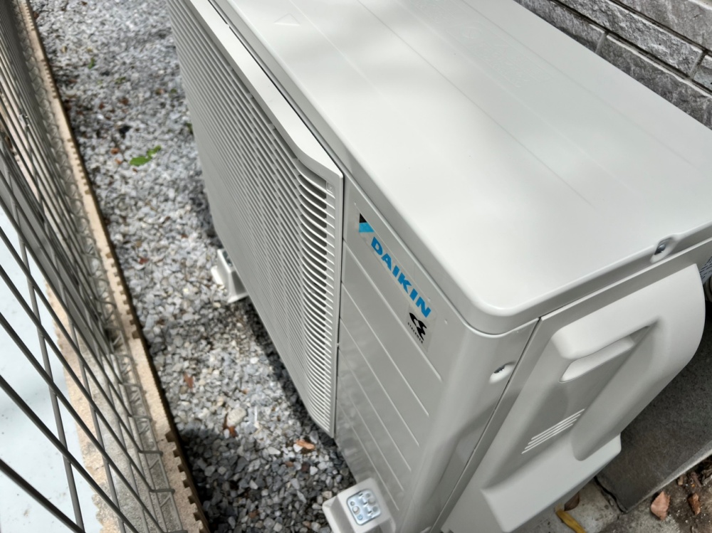 足立区施工後室外機