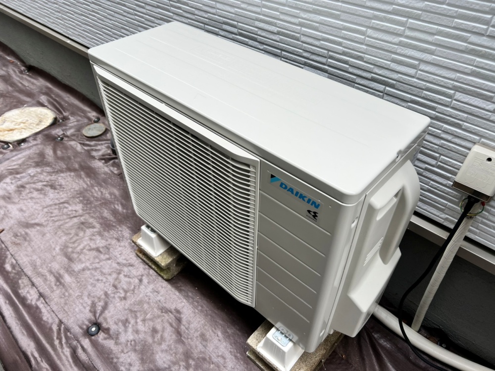 足立区施工後室外機