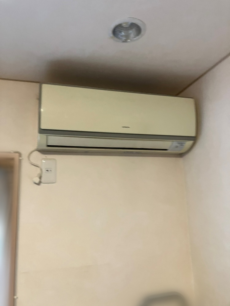 狛江市施工前室内機