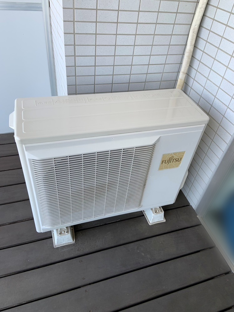 稲城市施工前室外機