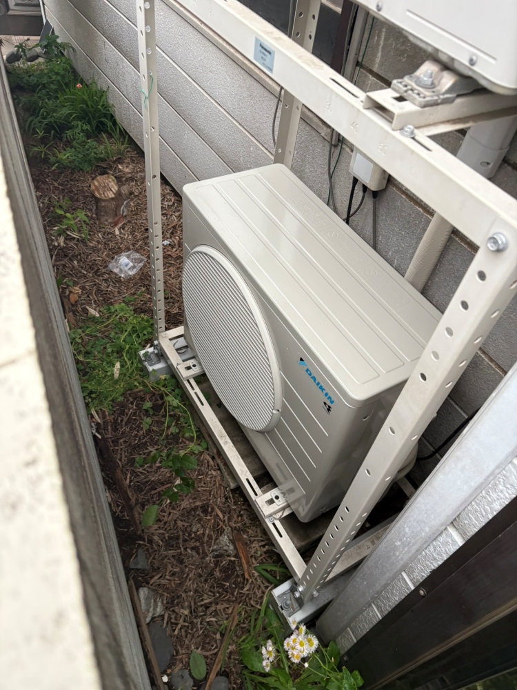 東久留米市施工後室外機