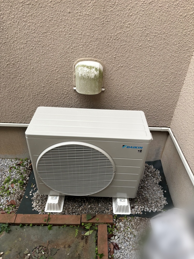 東久留米市施工後室外機