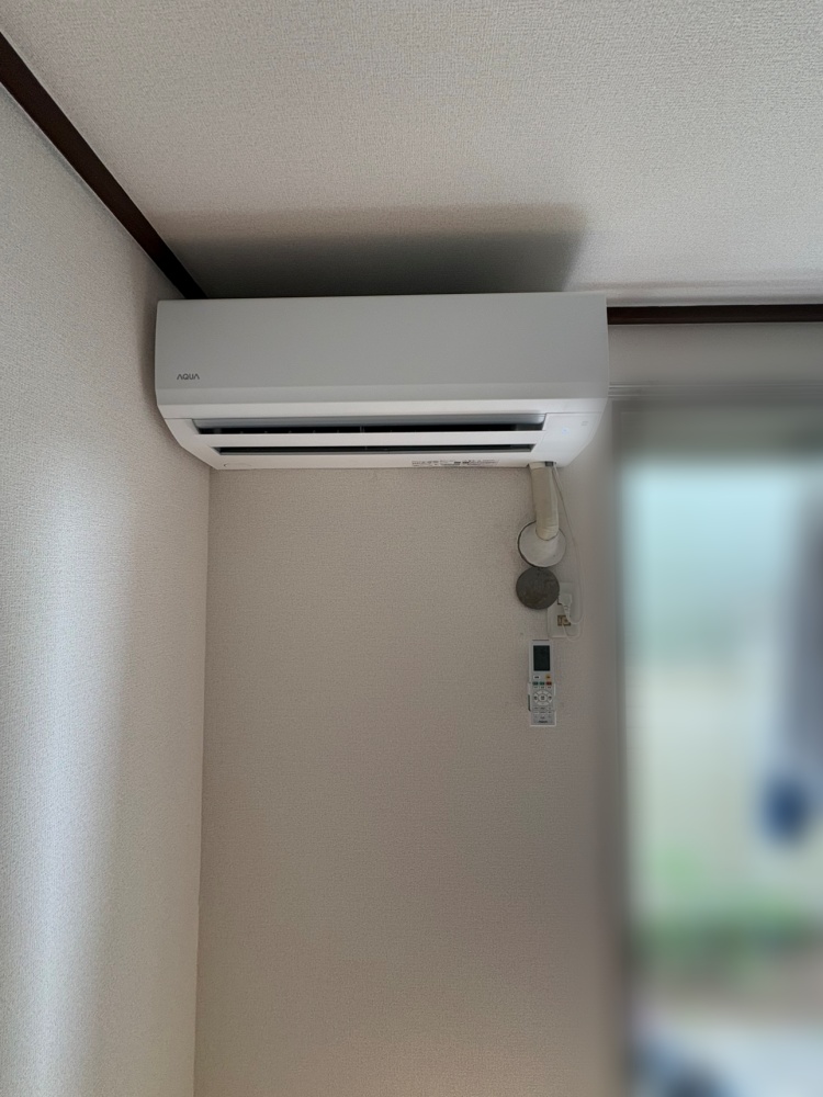 東京都武蔵村山市でAQUA 6畳用を入れ替え|AQA-E225A