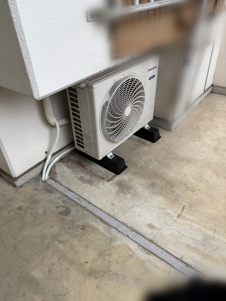 武蔵村山市施工後室外機