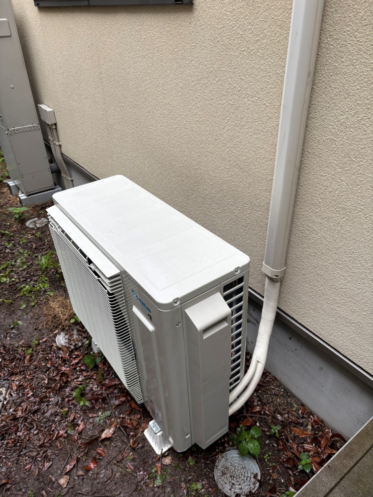 西東京市施工後室外機