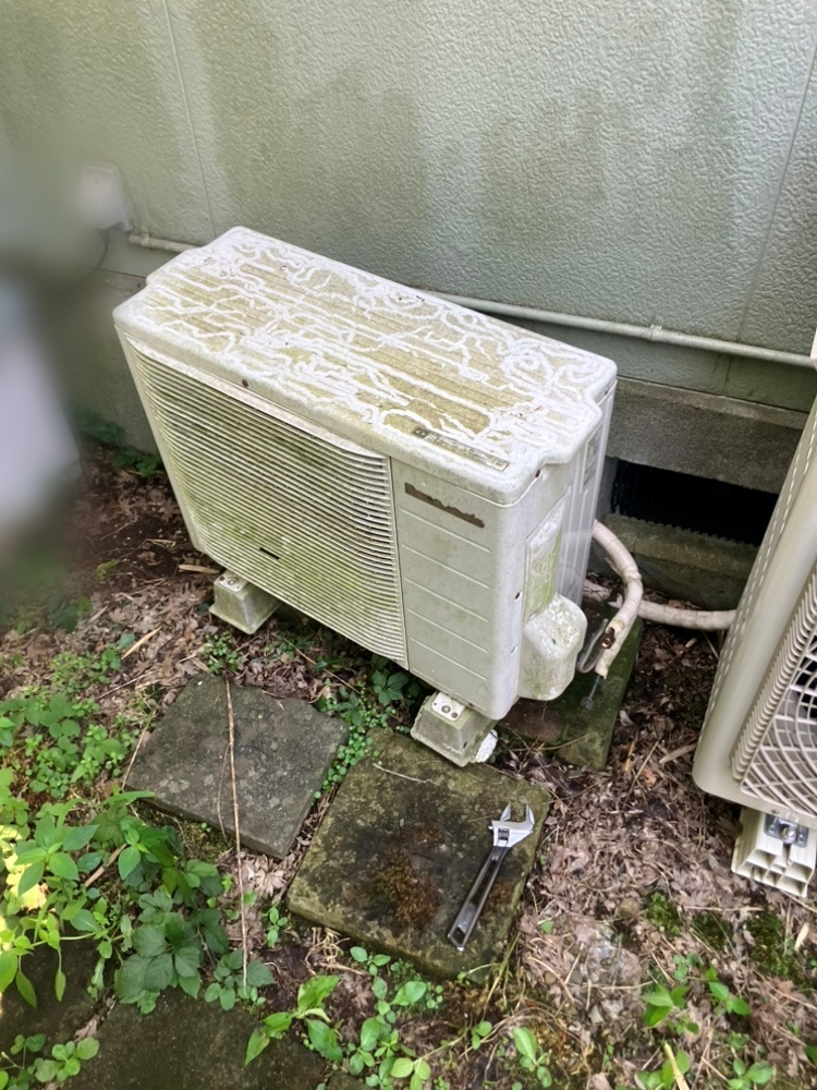 あきる野市施工前室外機
