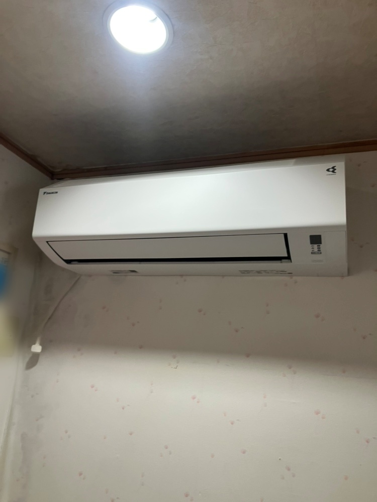 国立市施工後室内機