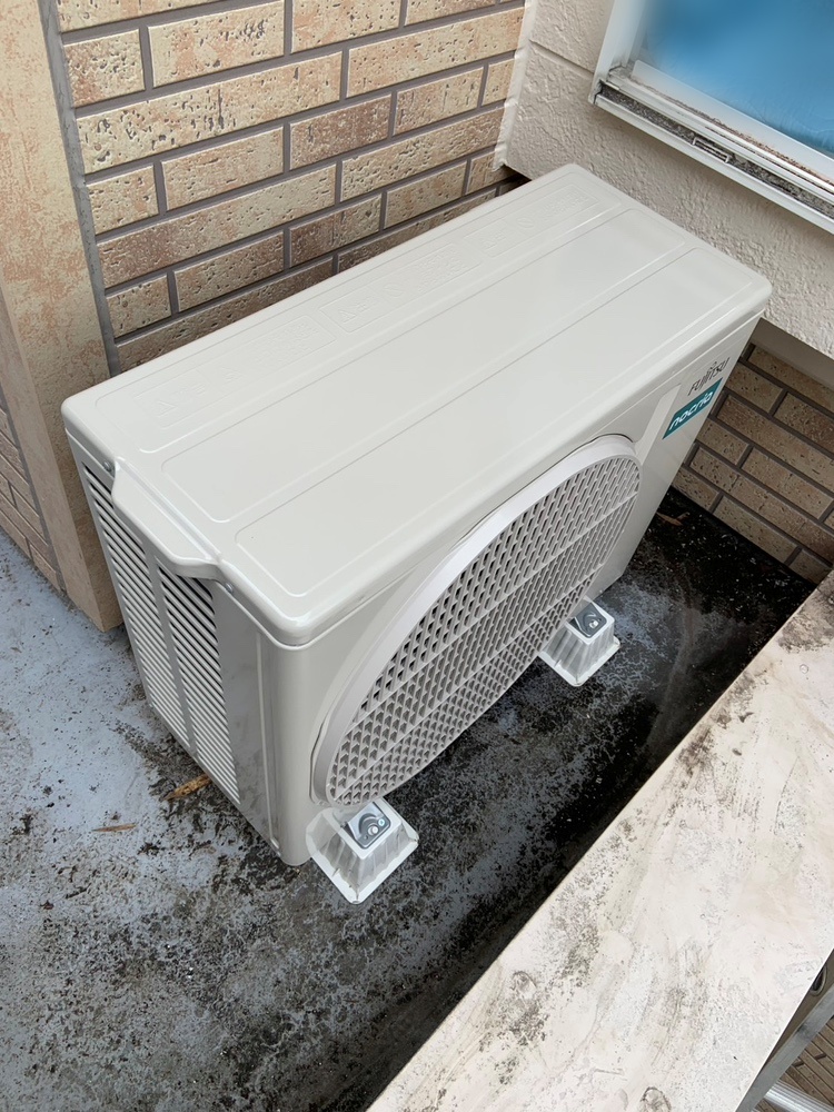 日野市施工後室外機