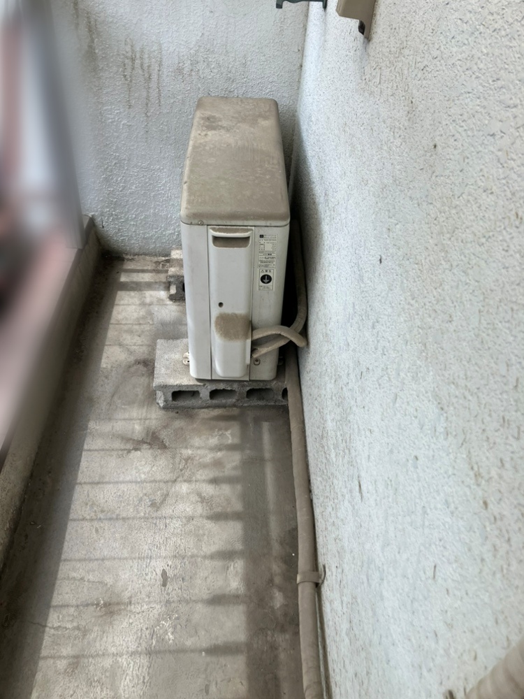 世田谷区施工前室外機