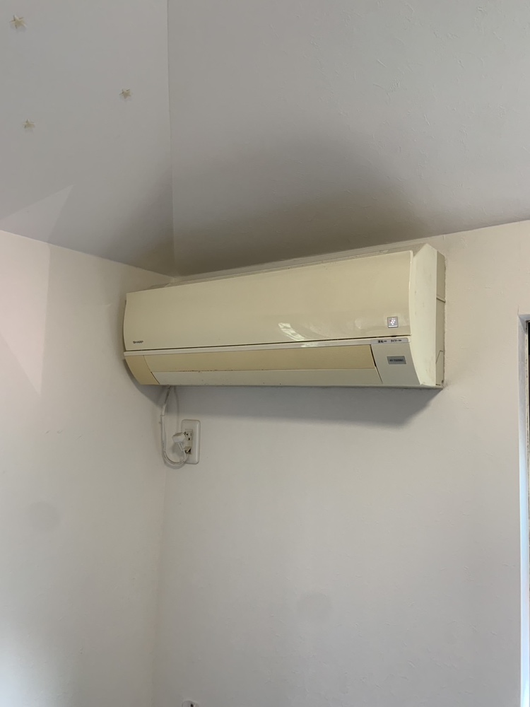 狛江市施工前室内機